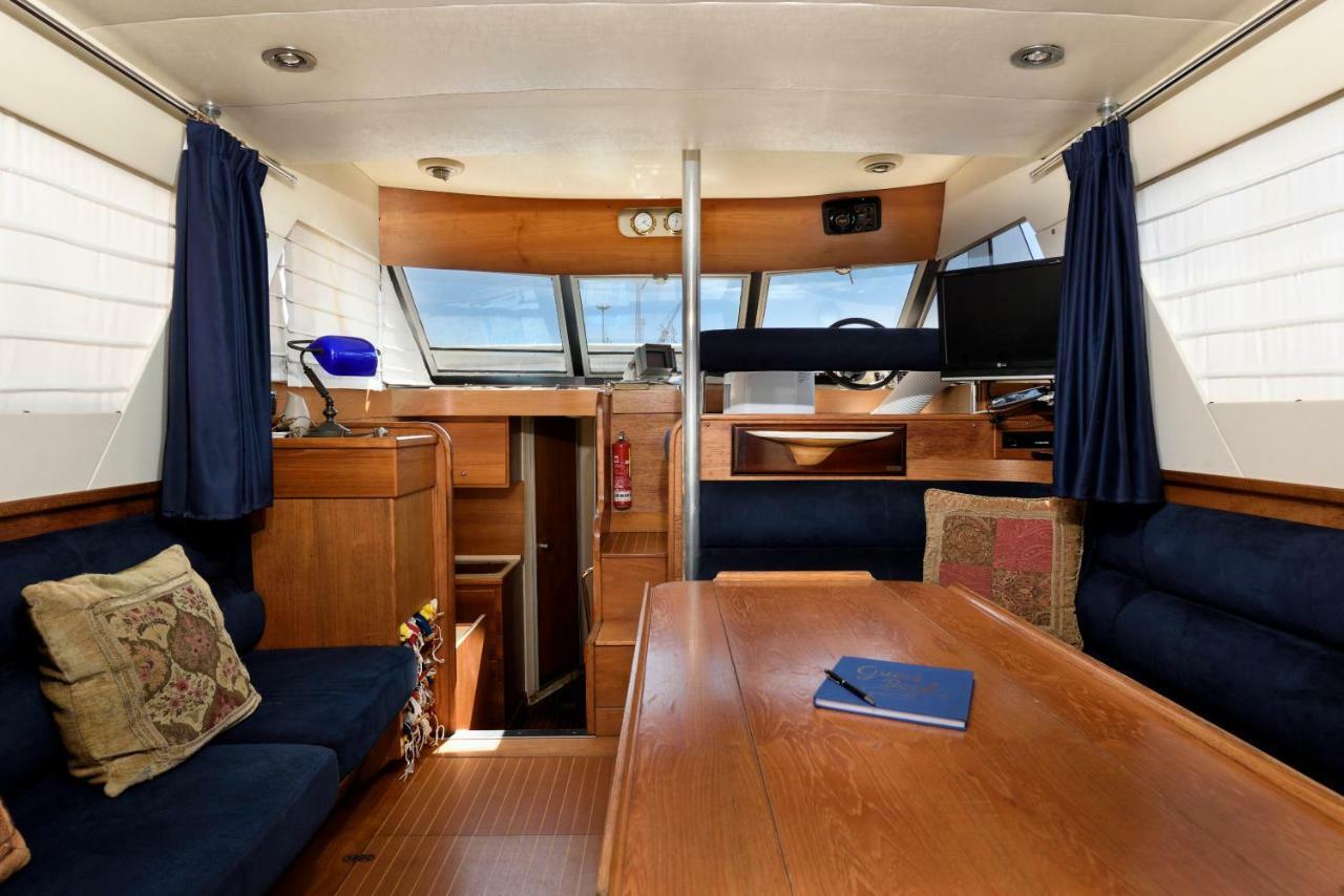ホテルBlue II Yacht アルバタクス エクステリア 写真